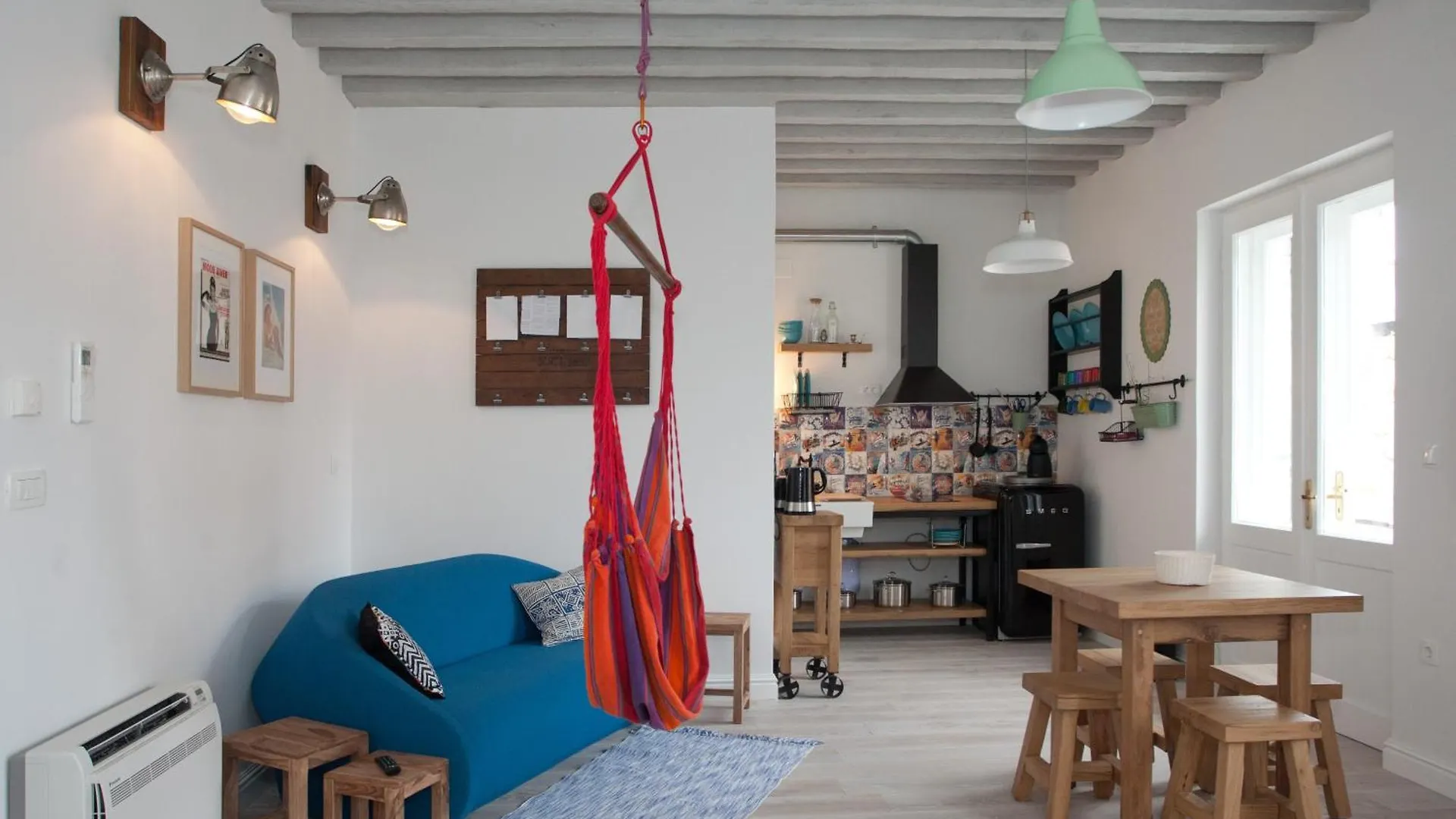 Stylish Theatre Apartments Split