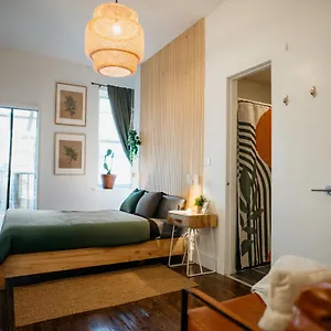 Private With Private Bathroom And Backyard , New York United States