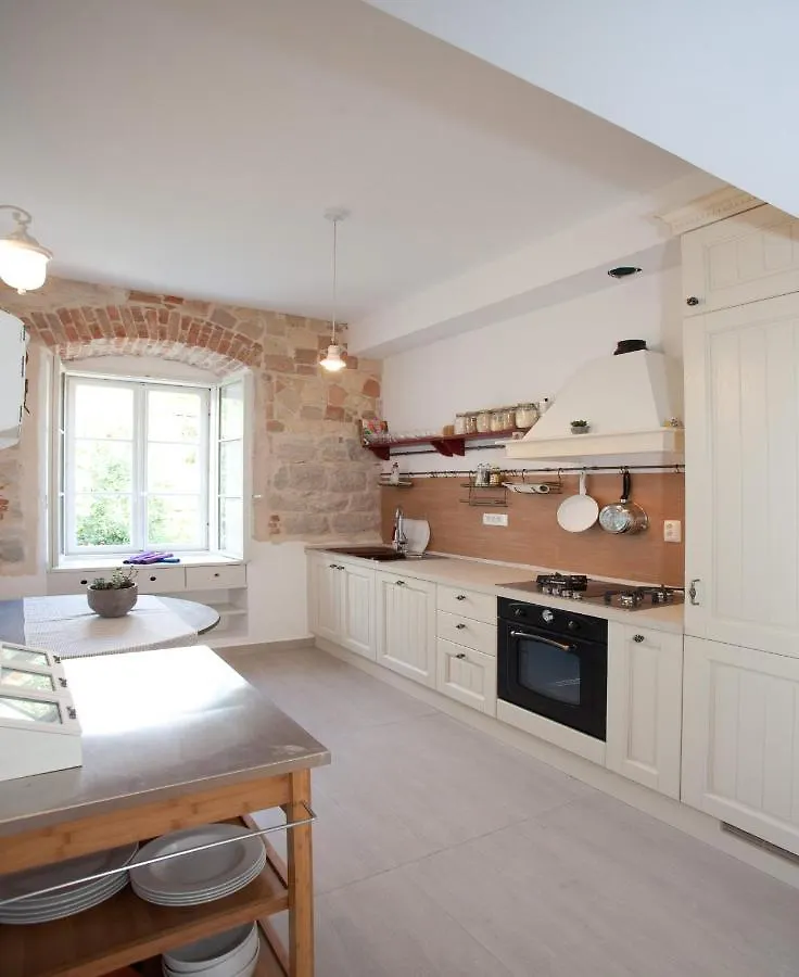 Stylish Theatre Apartments Split